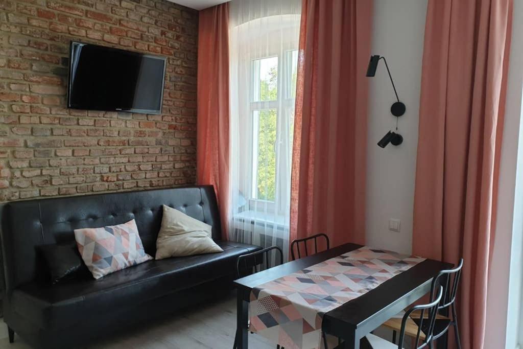 Apartament W Kamienicy Przy Plantach Kaliszki Kültér fotó